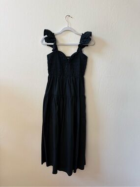 Abercrombie & Fitch Black Ruffle Strap Midi Dress with pockets!
